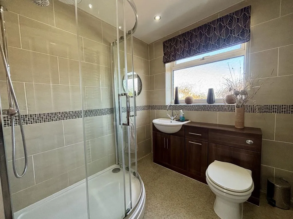 For SaleEskdale Avenue, Blackrod, photo 14