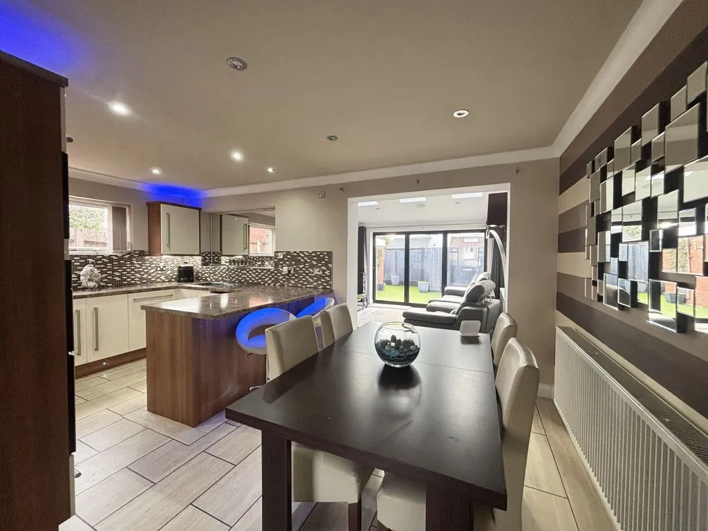 2 bed house for sale, For SaleEskdale Avenue, Blackrod