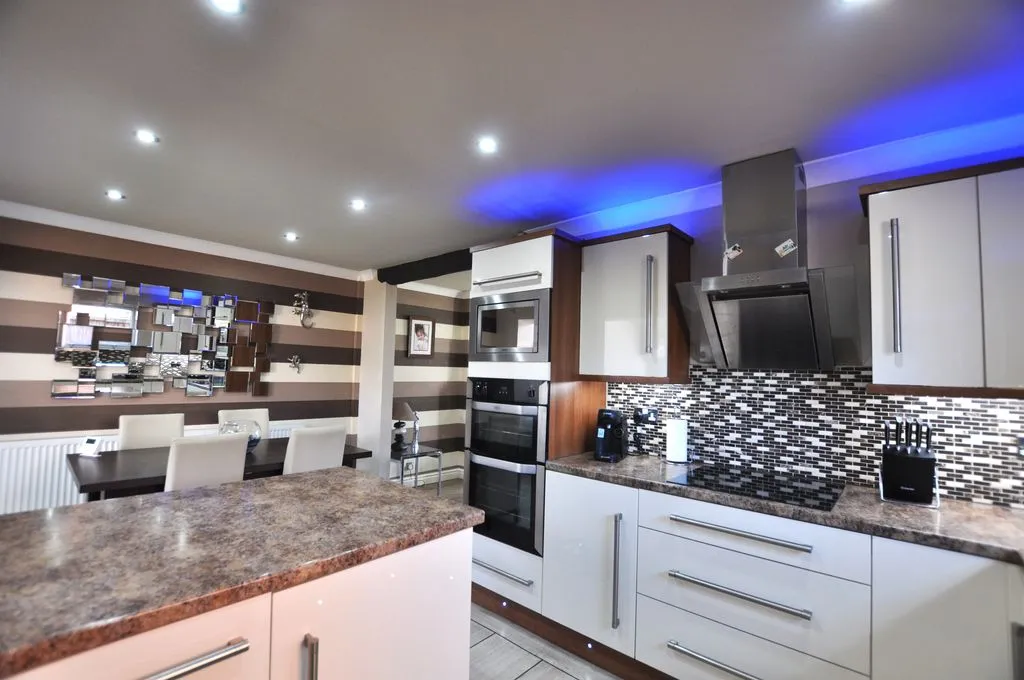 For SaleEskdale Avenue, Blackrod, photo 7