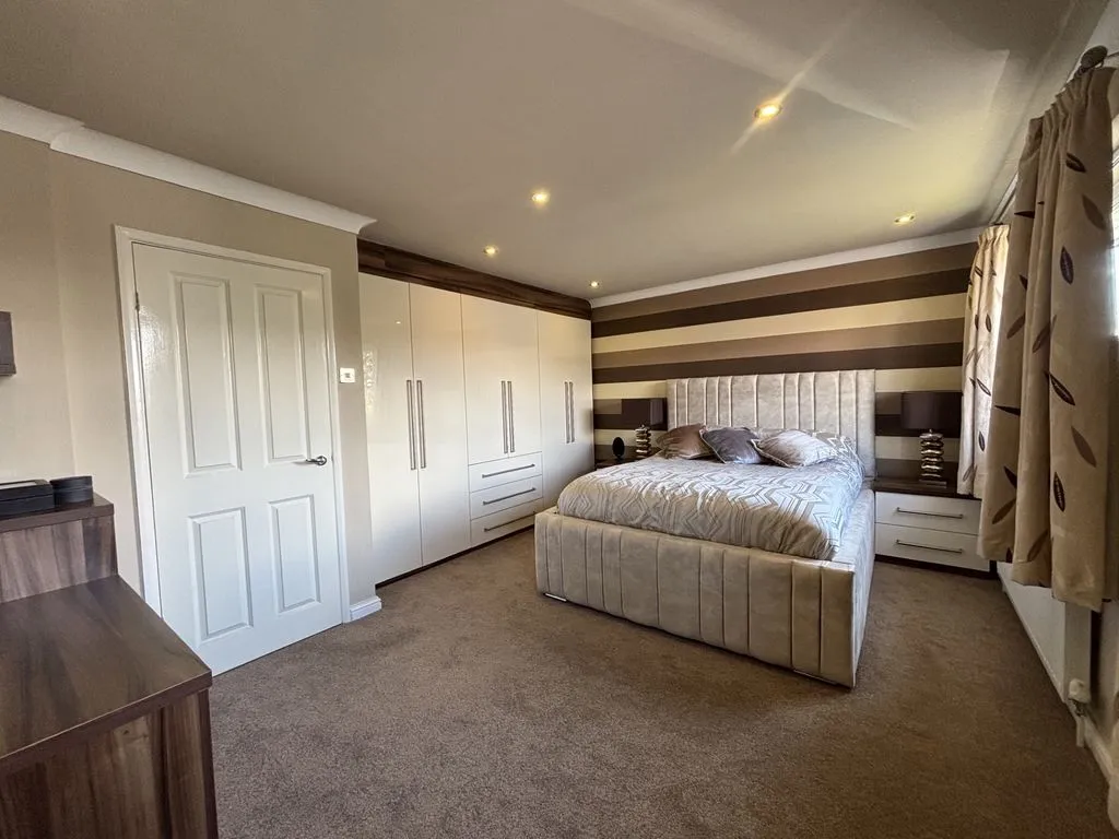 For SaleEskdale Avenue, Blackrod, photo 11