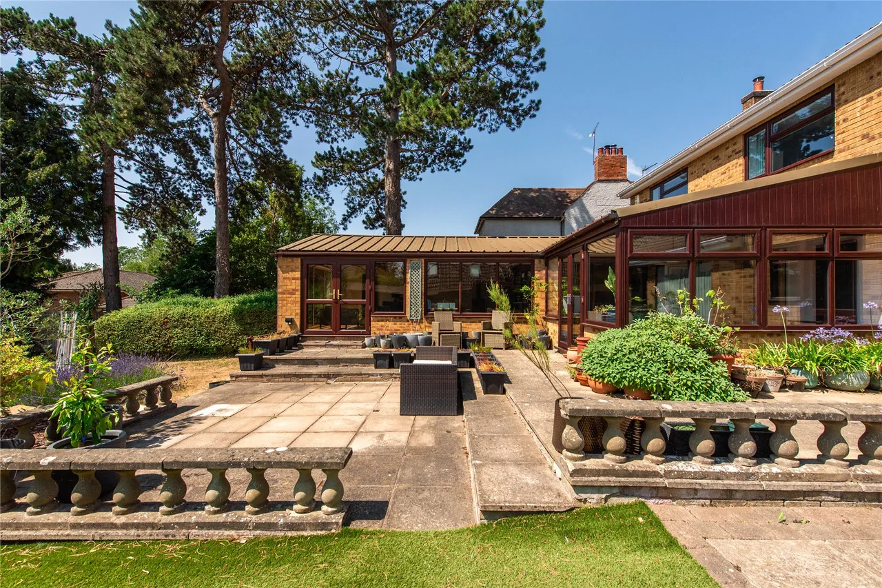Main Road, Hackleton, NN7, photo 11