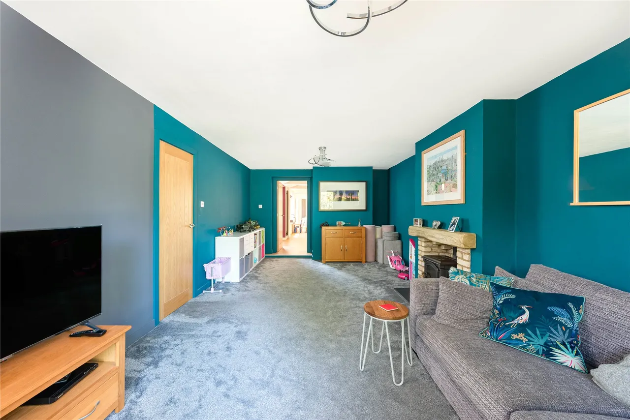 Main Road, Hackleton, NN7, photo 6