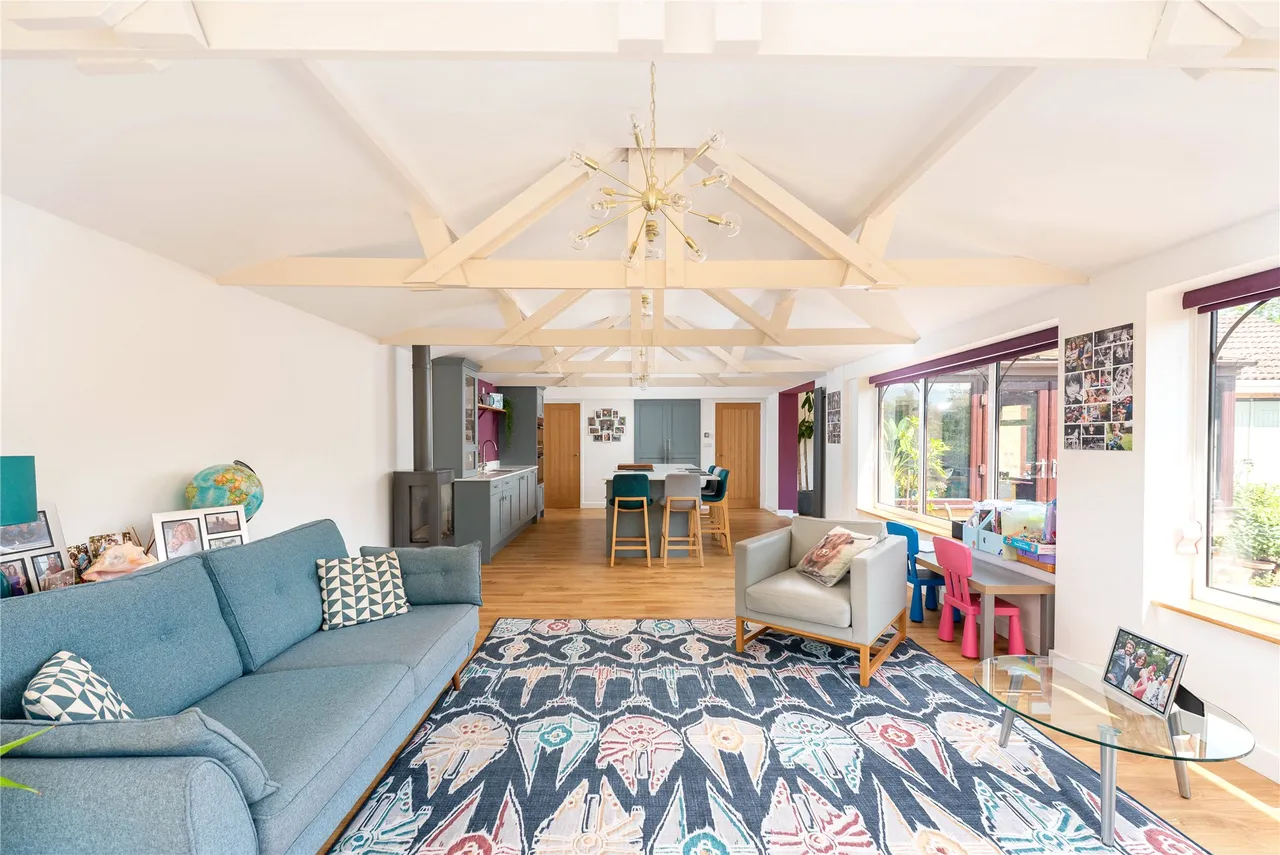 Main Road, Hackleton, NN7, photo 3