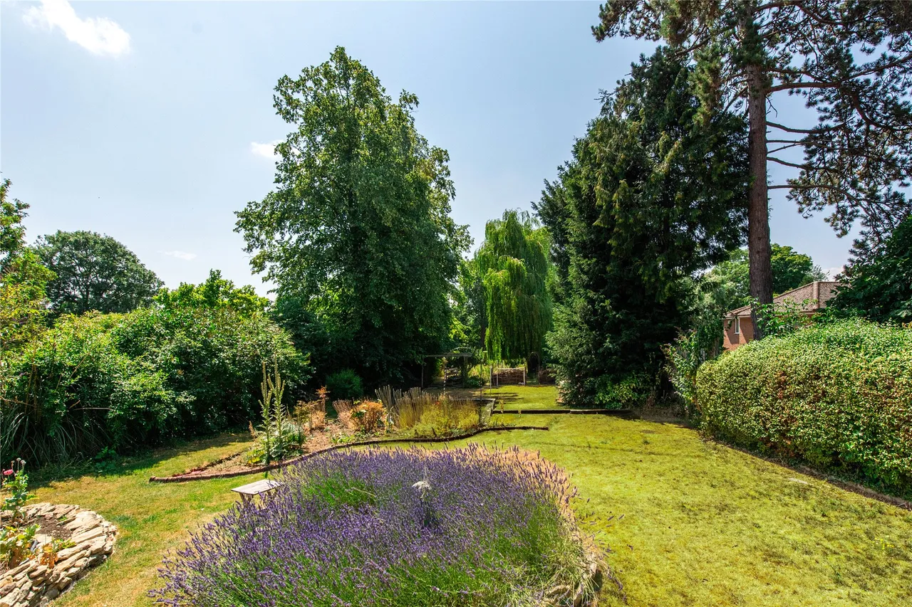 Main Road, Hackleton, NN7, photo 14