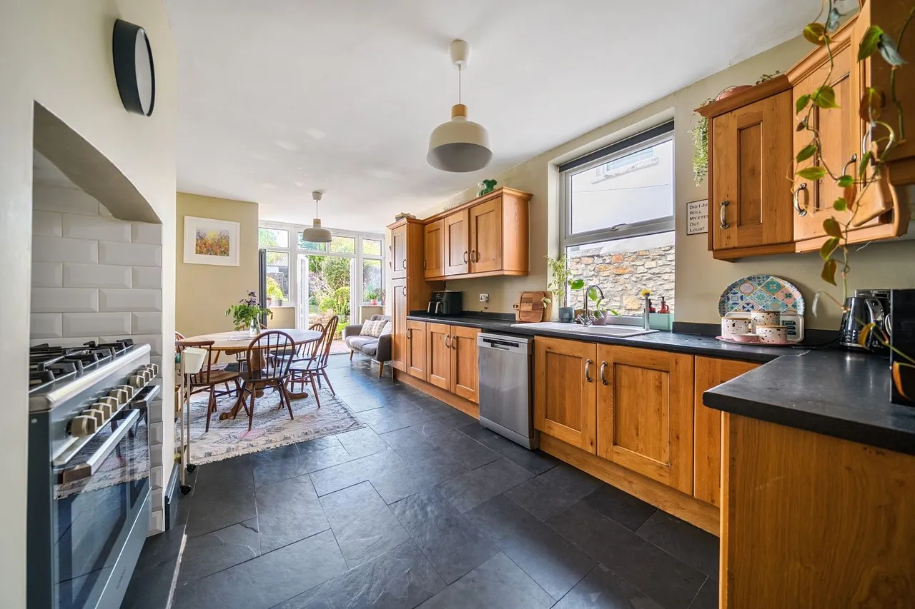Abbotsham Road, Bideford, EX39, photo 2