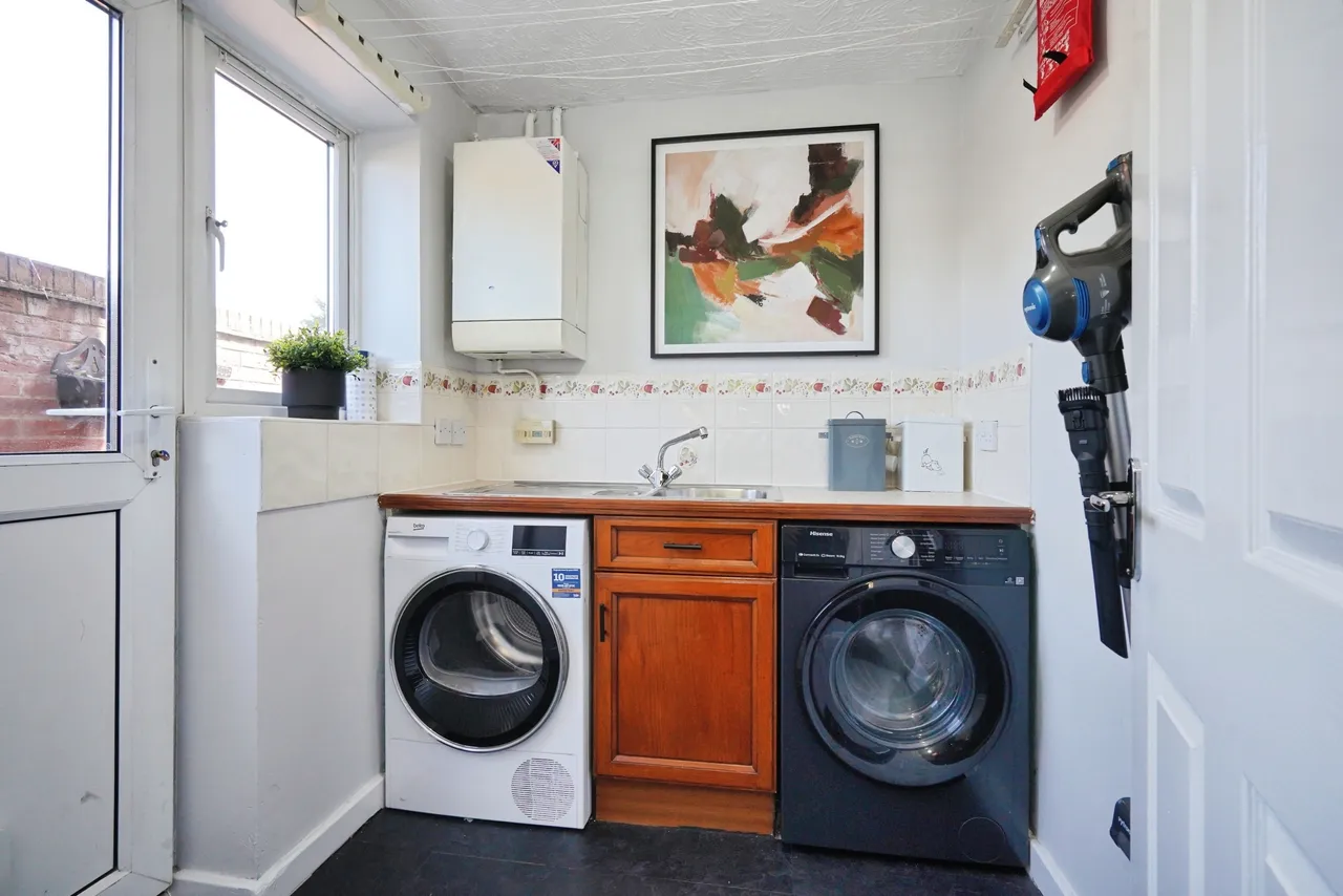 Haydock Close, Branston, photo 7
