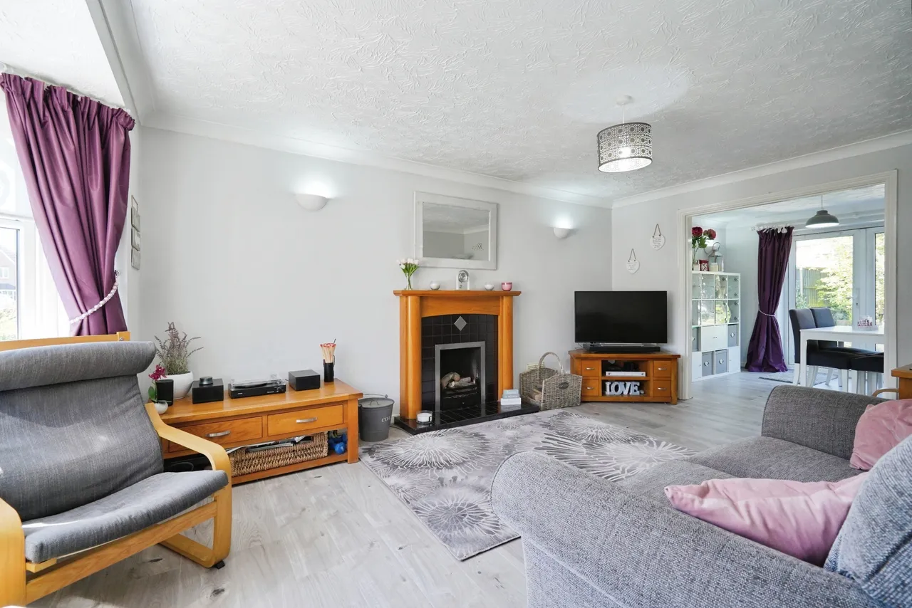 Haydock Close, Branston, photo 4