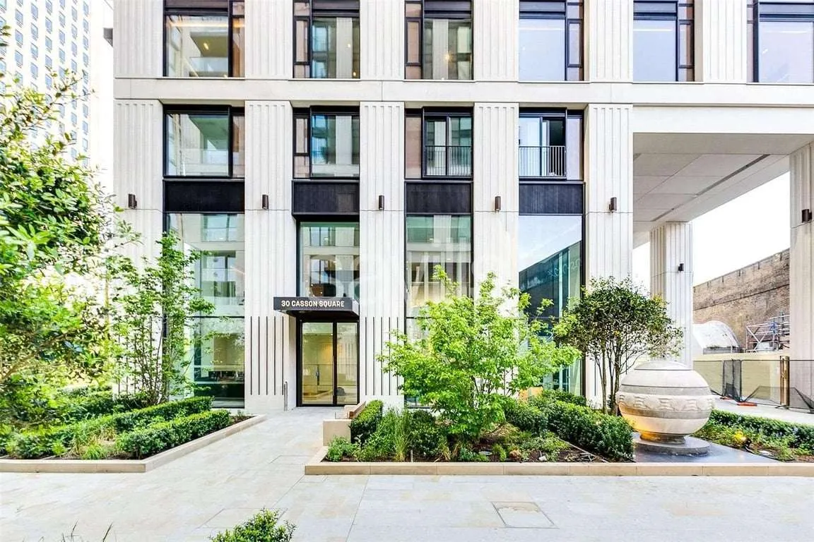 Southbank Place, Waterloo, Southbank Place, London SE1 7DY, photo 2