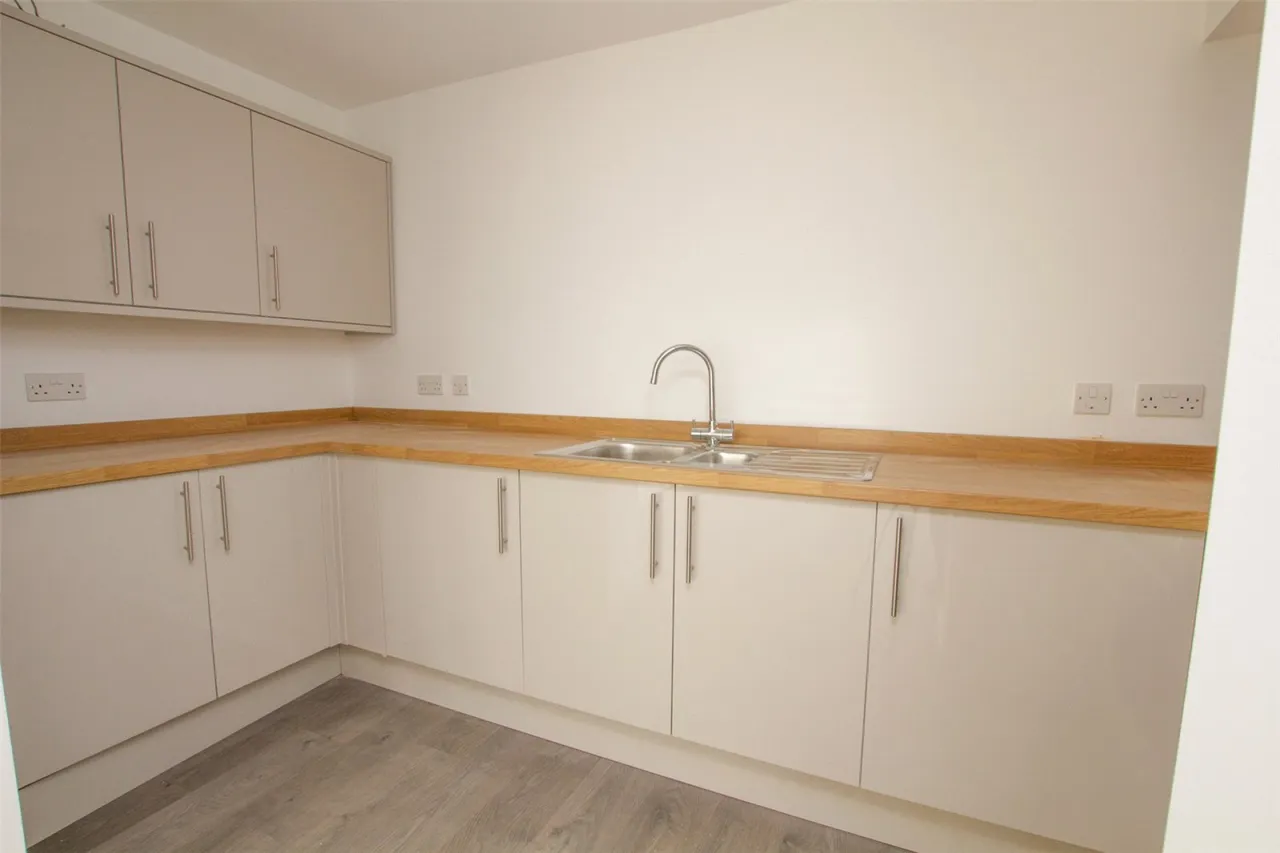 Hailey Road, Witney, OX28, photo 5