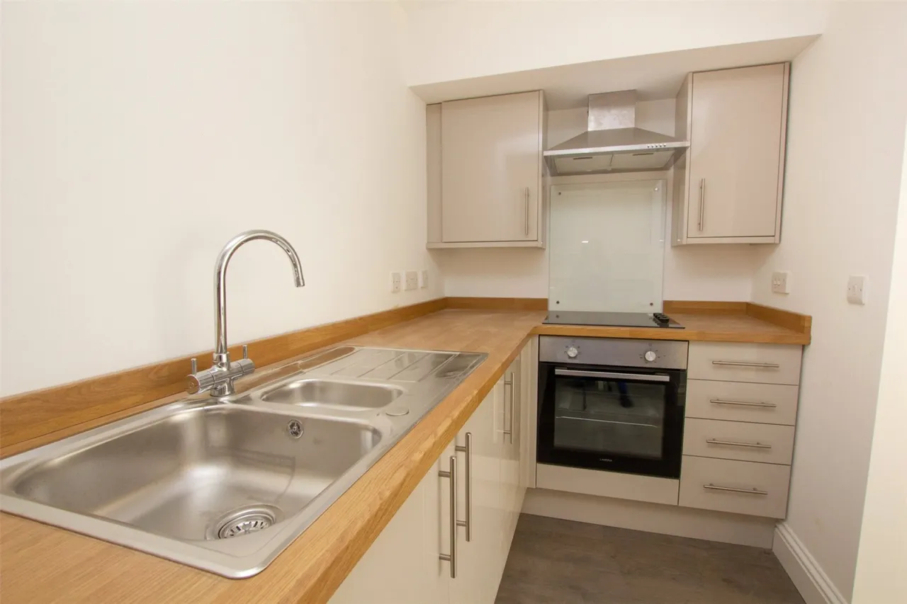 Hailey Road, Witney, OX28, photo 4