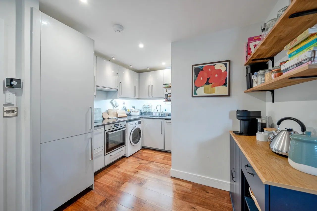 Queens Road, London, SE15, photo 14