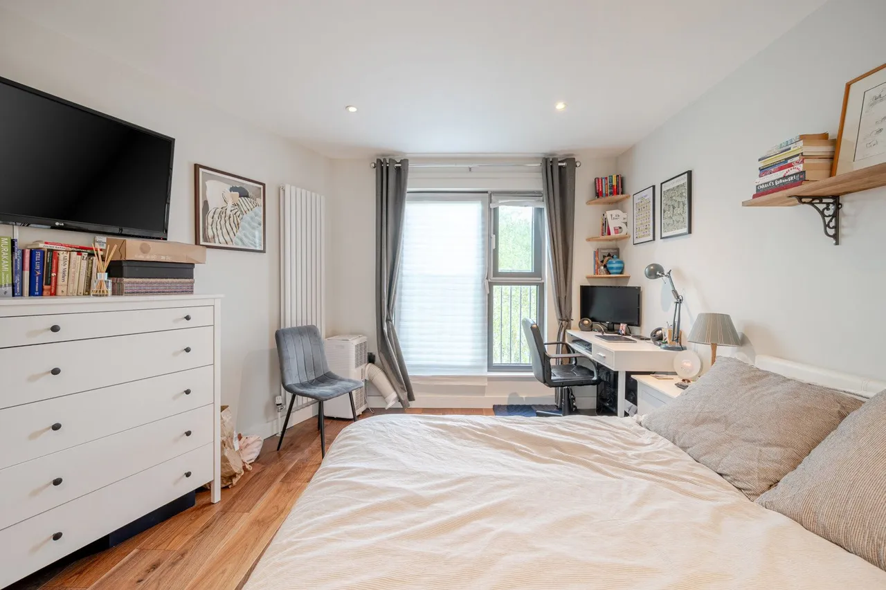 Queens Road, London, SE15, photo 11