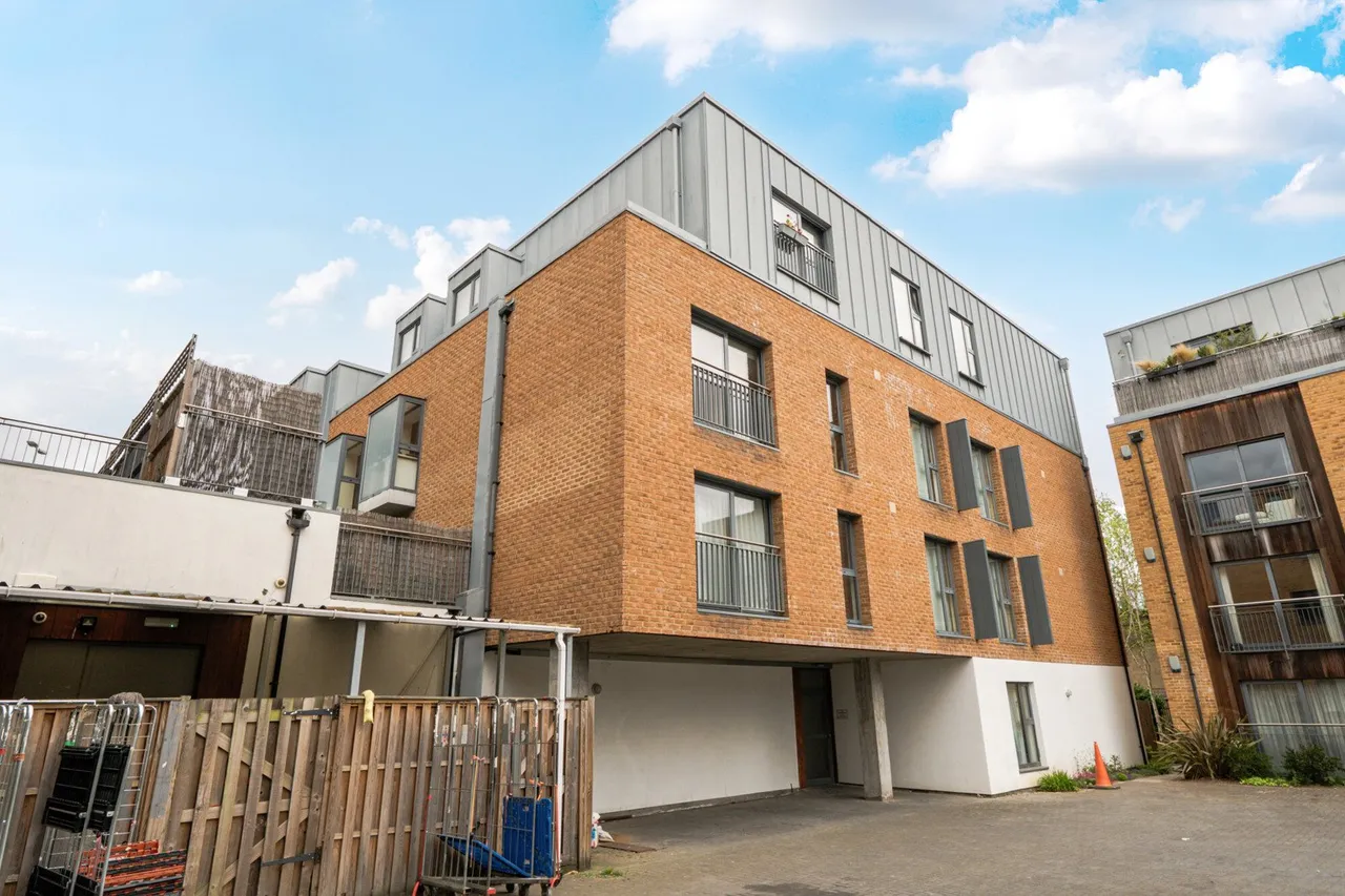 Queens Road, London, SE15, photo 6