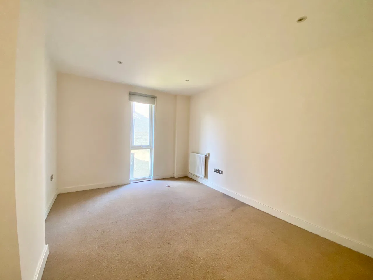 Bristol Avenue, Casa Court, NW9, photo 5