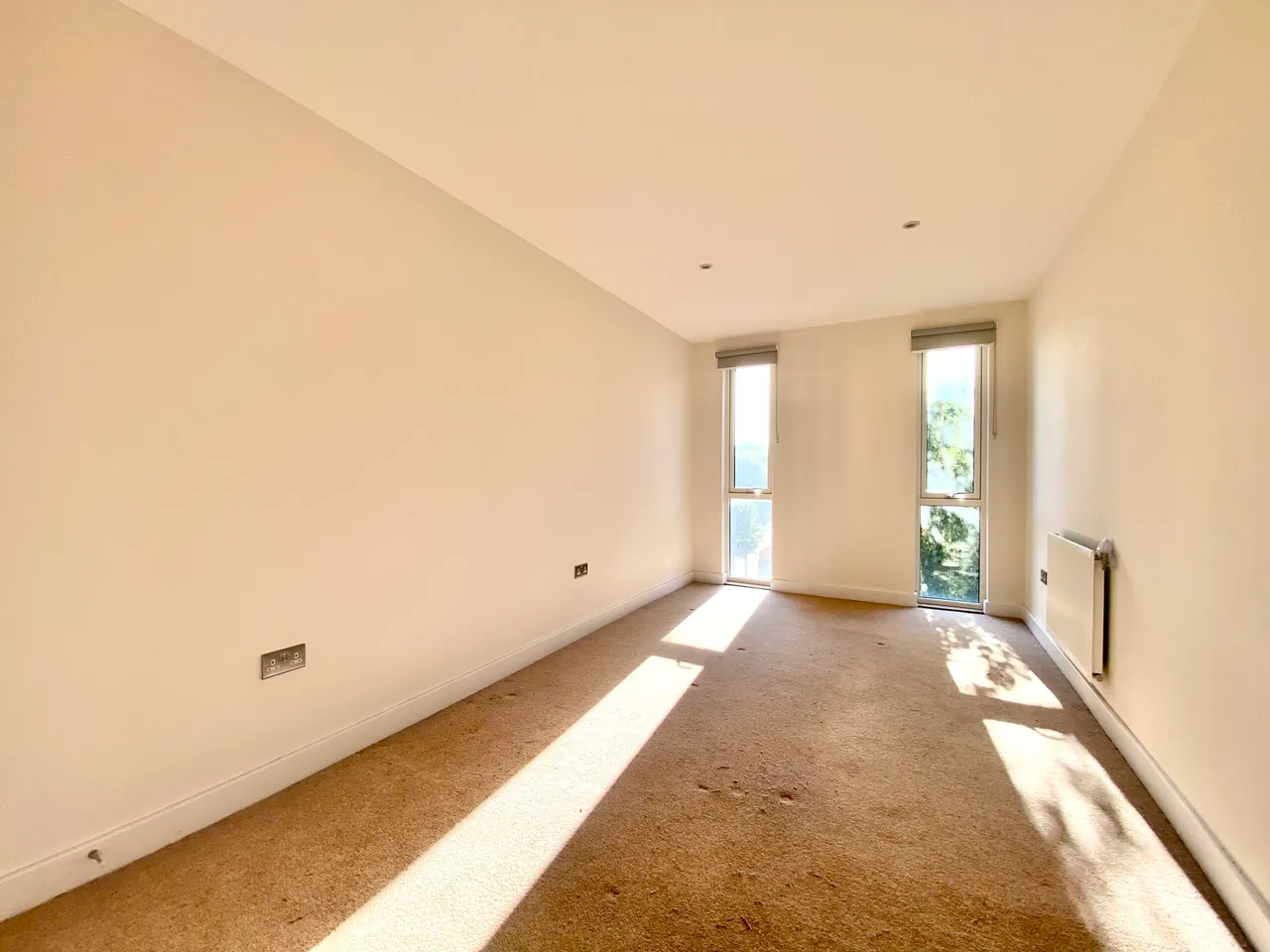Bristol Avenue, Casa Court, NW9, photo 6
