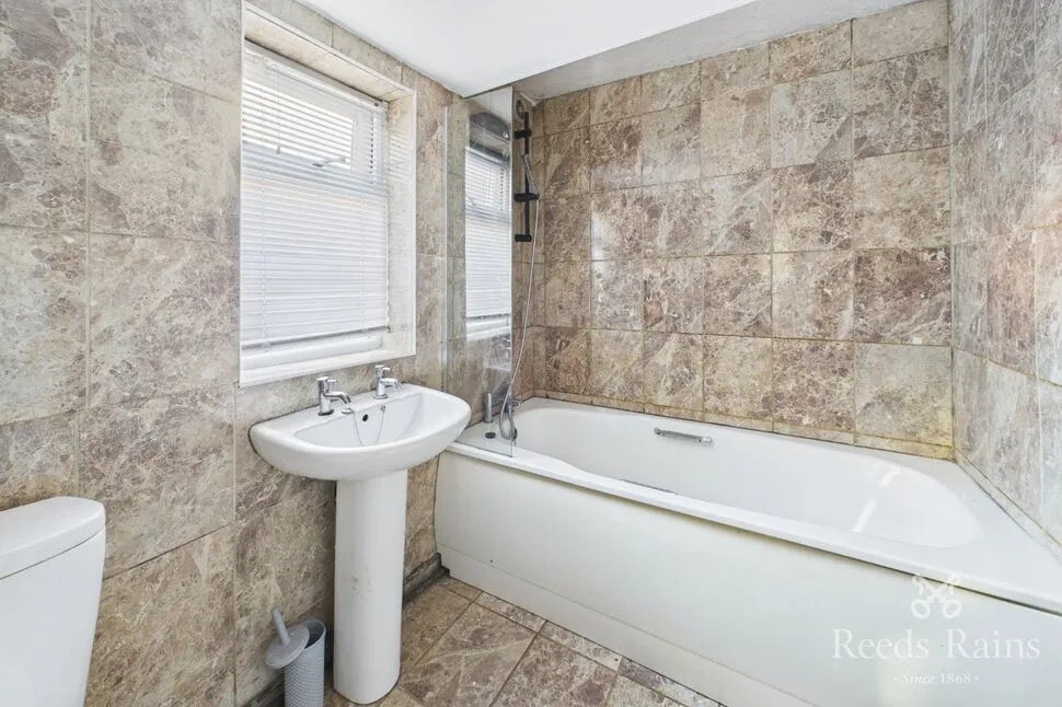 Sheffield Road, Woodhouse, Sheffield, S13, photo 5