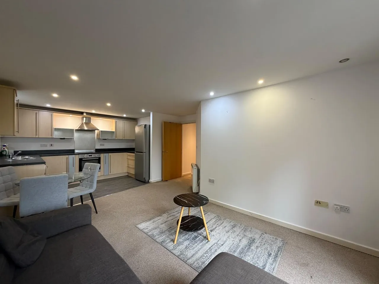 Elmira Way, Salford, M5, photo 3