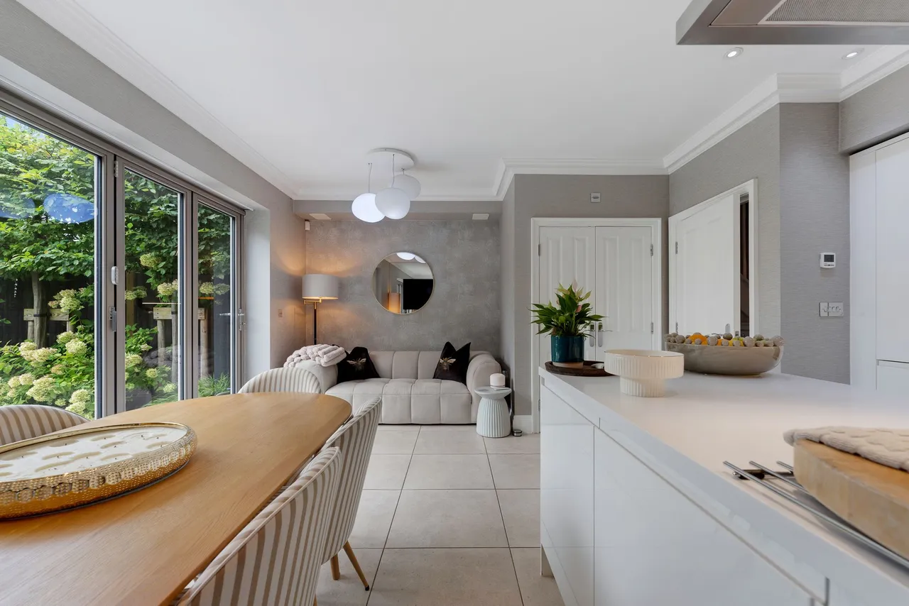 Lynton Lane, Alderley Edge, SK9, photo 5