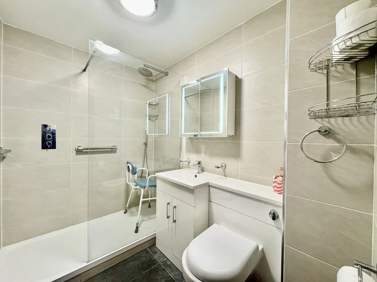 Edgware Way, Eaton Court, HA8, photo 5