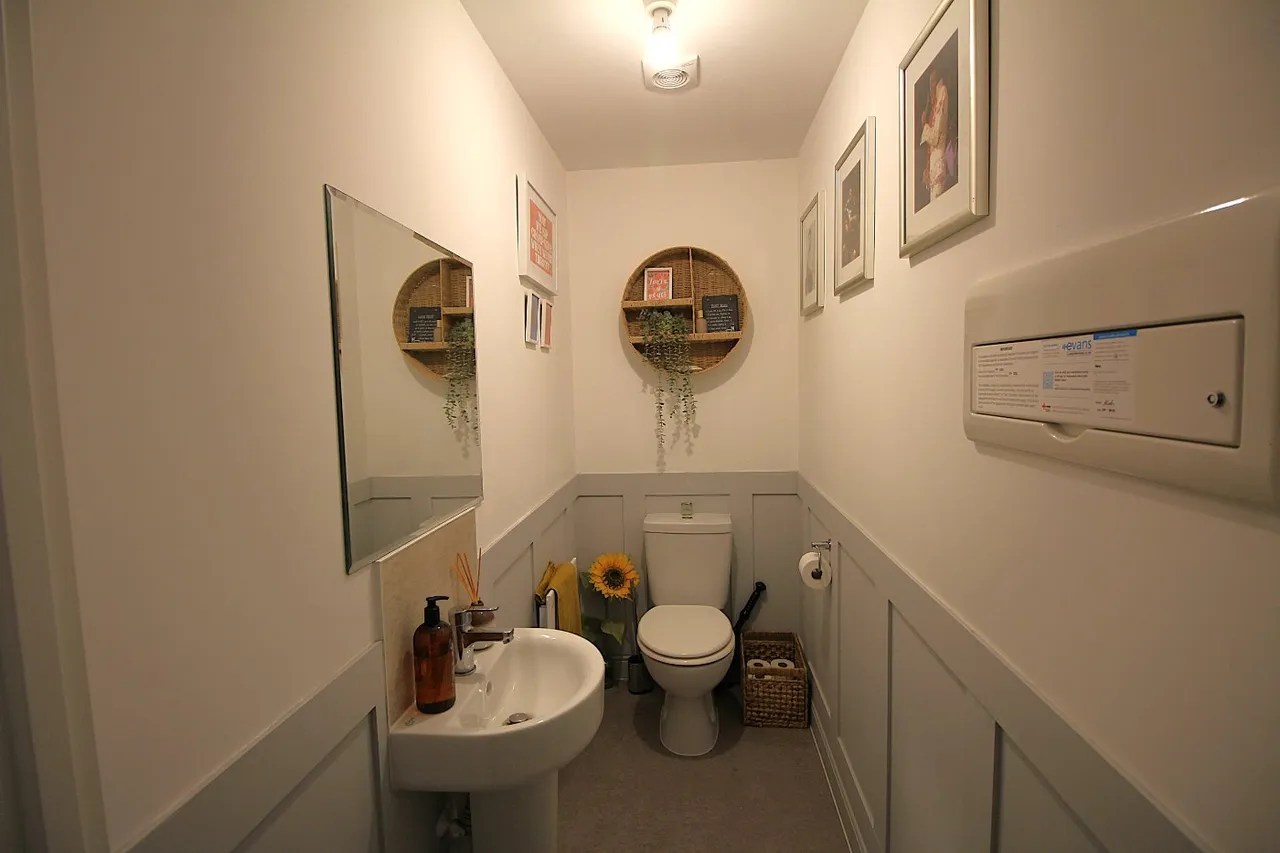 Burnet Drive, Cheltenham, GL53, photo 7