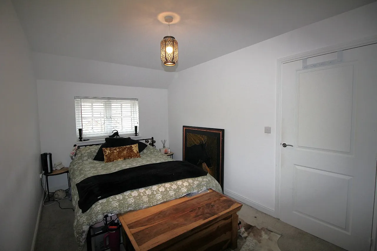 Burnet Drive, Cheltenham, GL53, photo 9