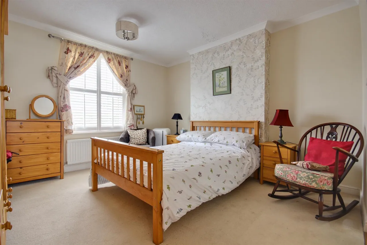 Sloe Lane, Beverley, photo 9