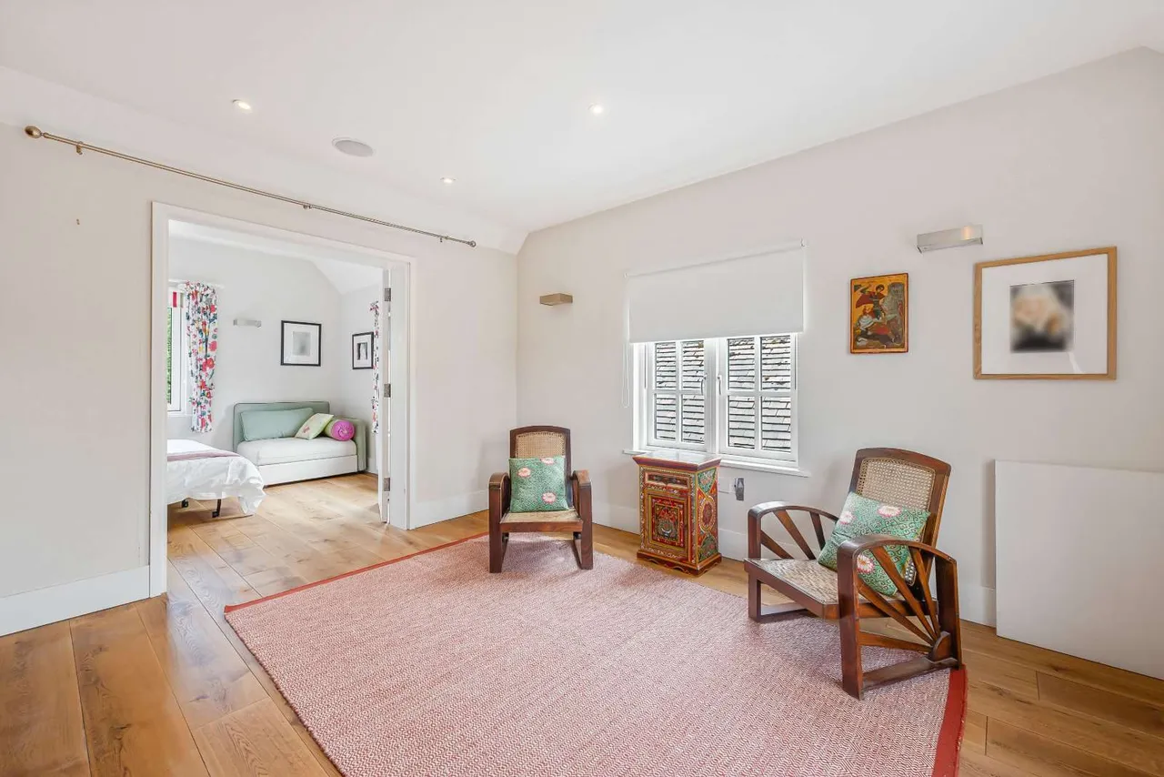 Hambleden, Henley-on-Thames, RG9, photo 25