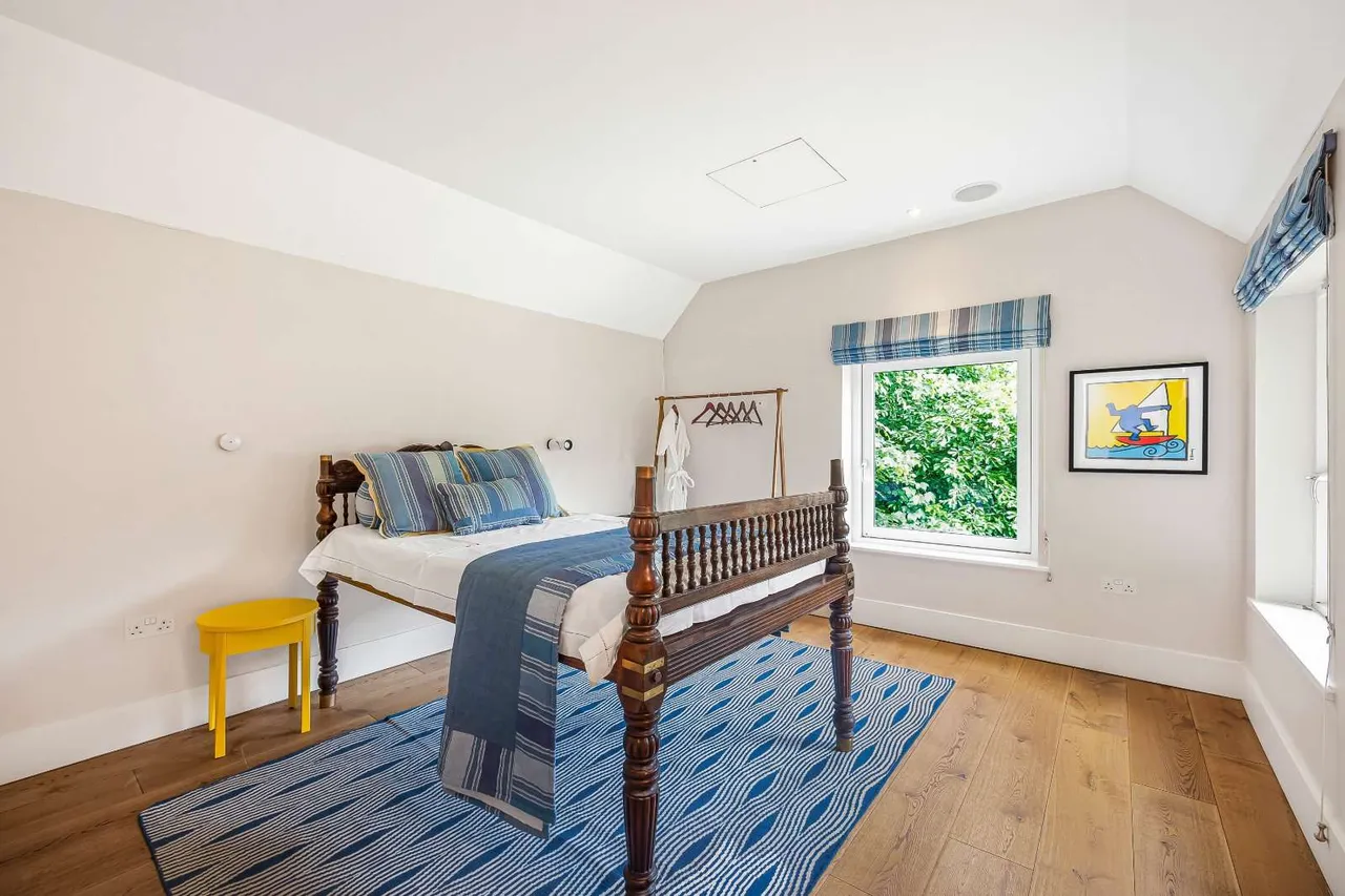 Hambleden, Henley-on-Thames, RG9, photo 20