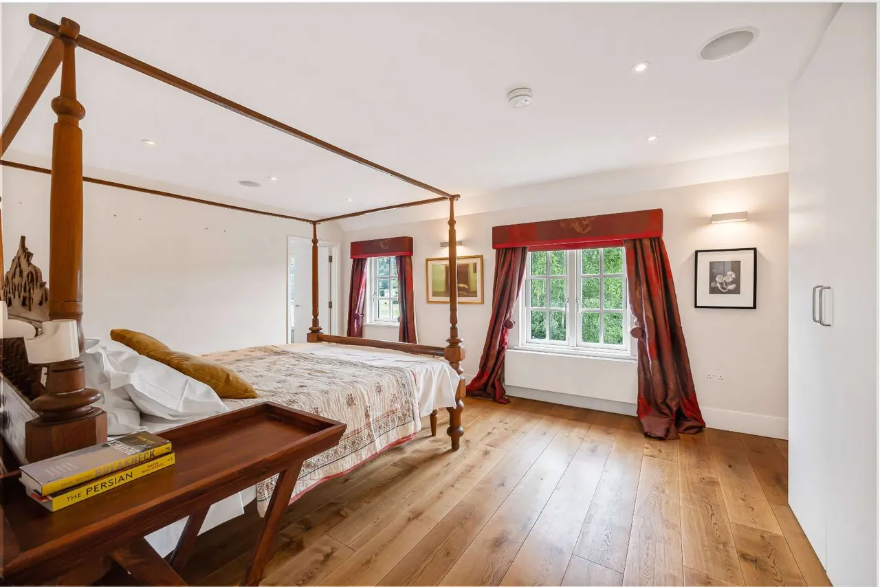 Hambleden, Henley-on-Thames, RG9, photo 23