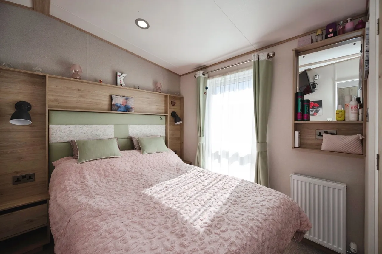 Havant Road, Hayling Island, PO11, photo 9