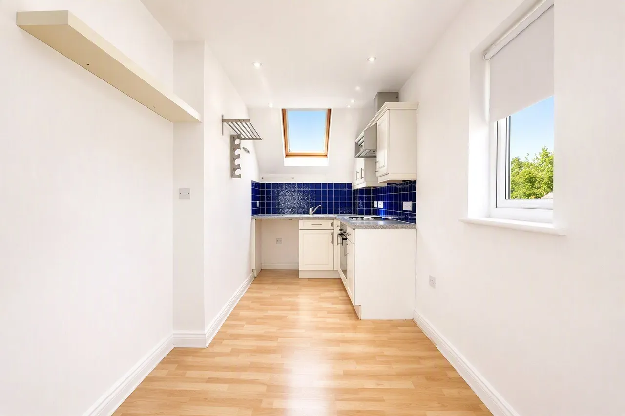 Czarina Rise, Laindon, Basildon, Essex, SS15, photo 6