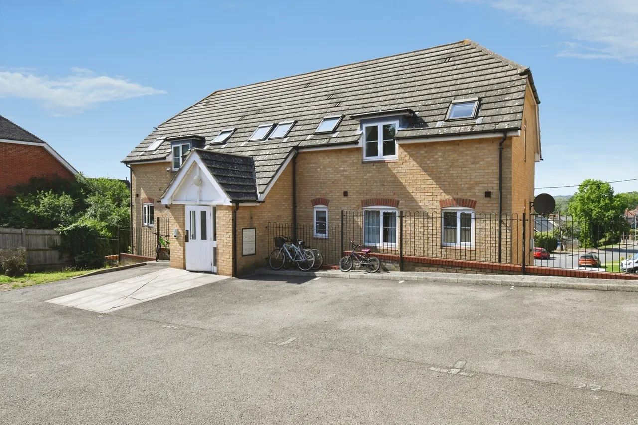 Czarina Rise, Laindon, Basildon, Essex, SS15, photo 15