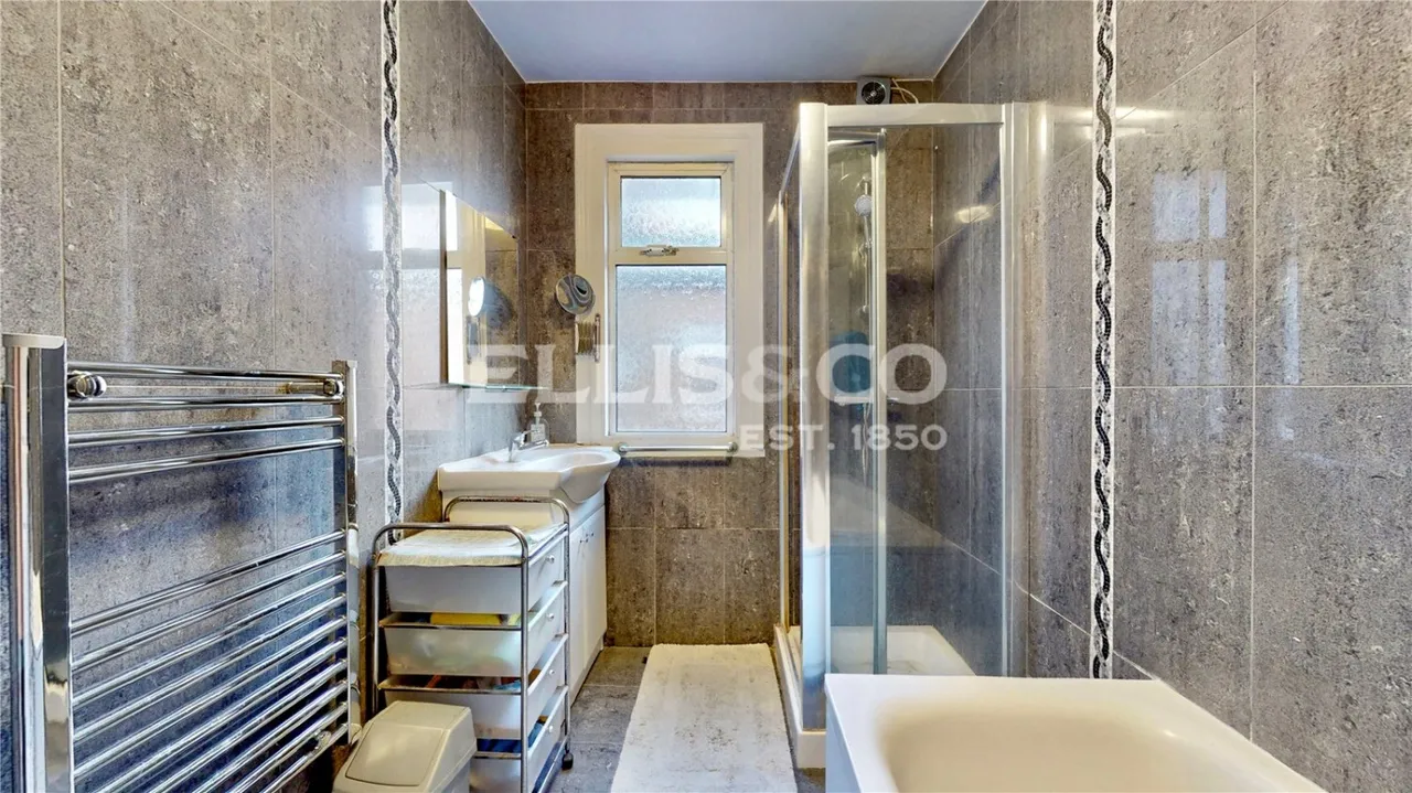 Chaplin Road, Wembley, HA0, photo 7
