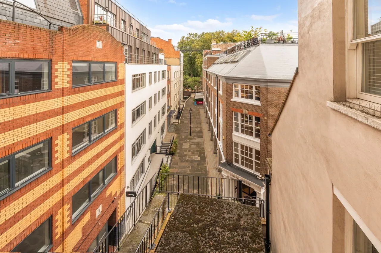 High Holborn, London, WC1V, photo 12