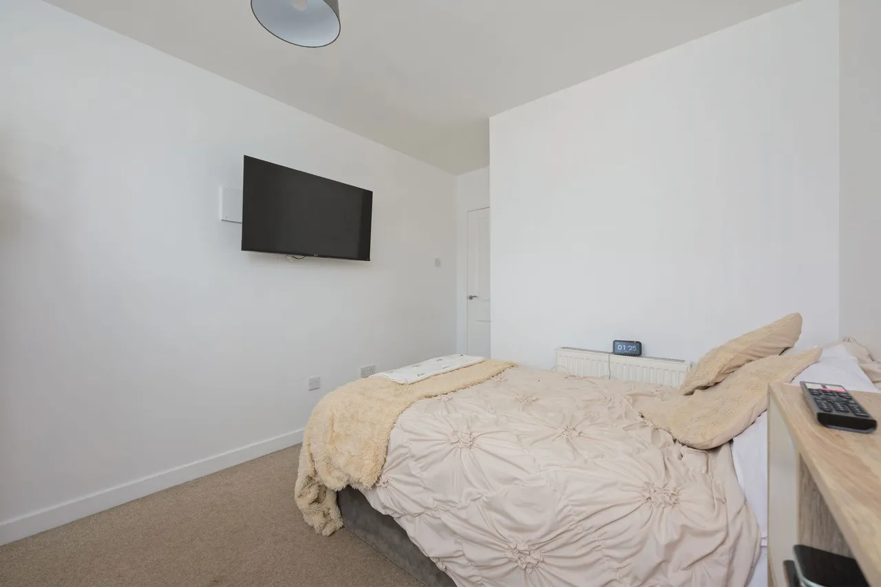 Castle Drive, Stenhousemuir, FK5 4DH, photo 23
