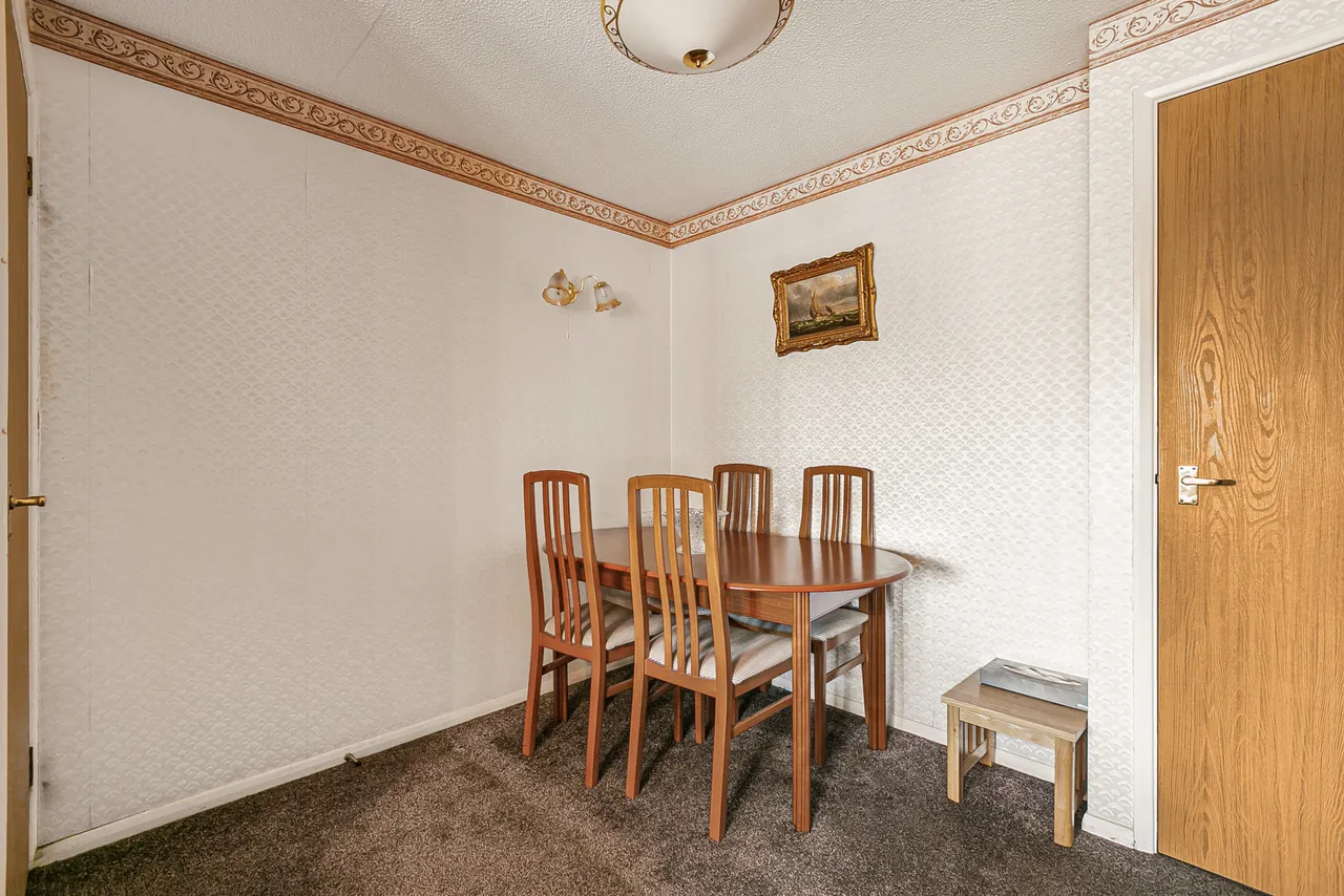 Berryscroft Road, Staines-upon-Thames, TW18, photo 8