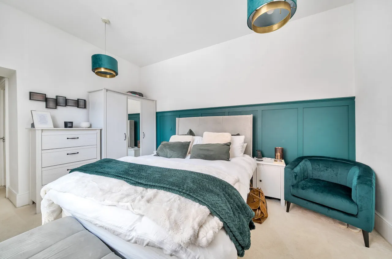 West Mews, Knowle, PO17, photo 10