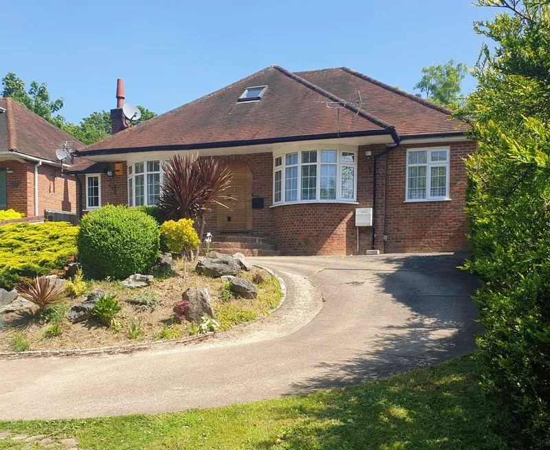 4 bed house for sale — London Road, Loudwater HP10 9TB