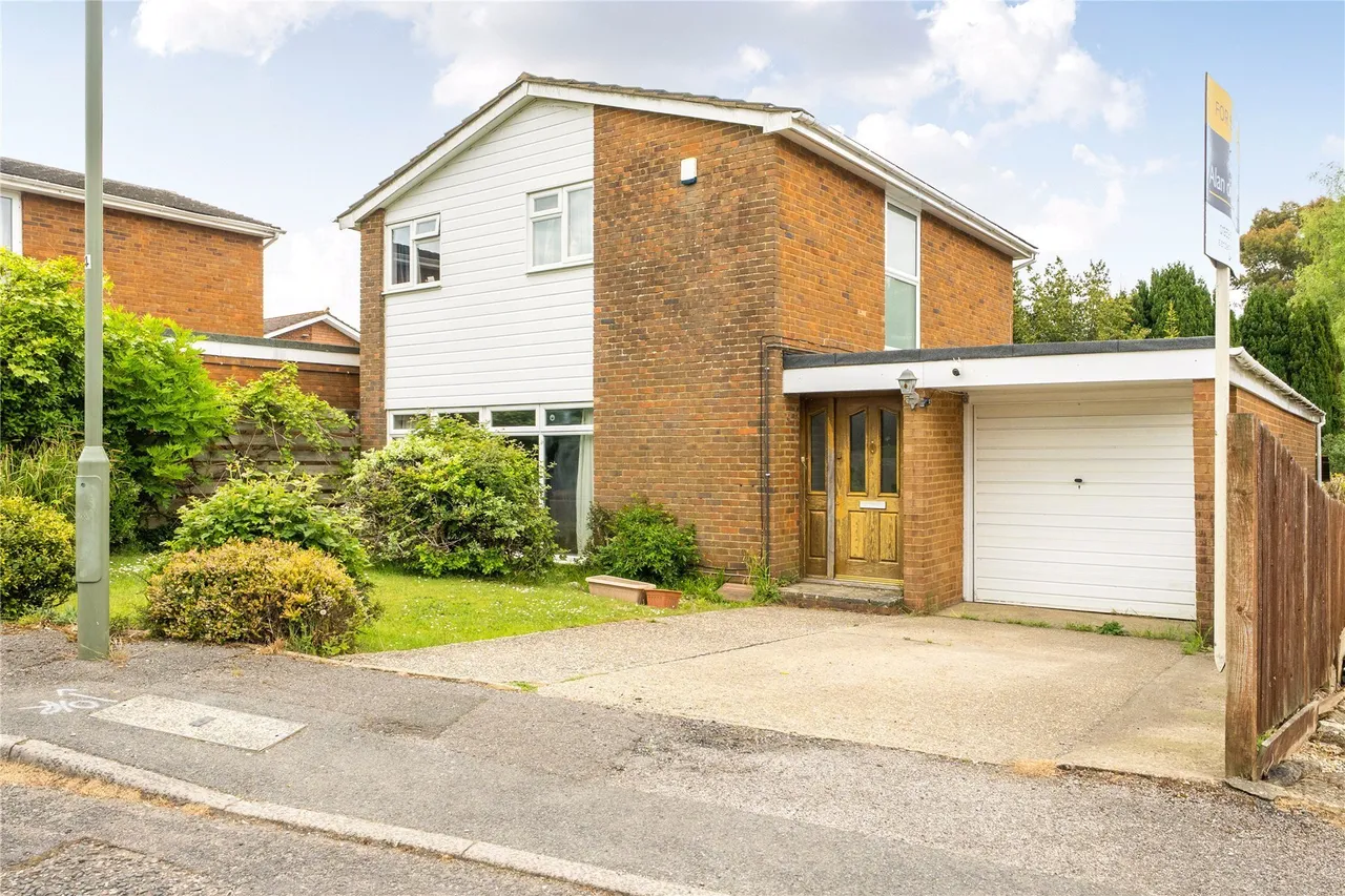 Shipfield Close, Tatsfield, Westerham, Surrey, TN16, photo 23