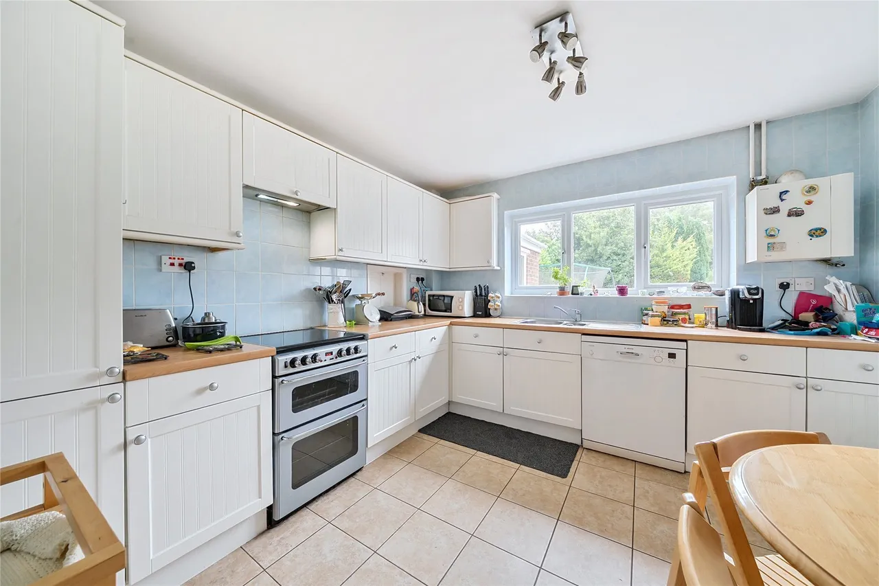 Shipfield Close, Tatsfield, Westerham, Surrey, TN16, photo 7