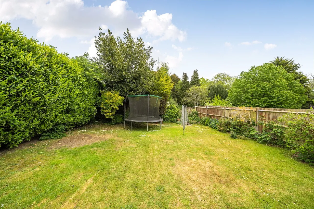 Shipfield Close, Tatsfield, Westerham, Surrey, TN16, photo 17