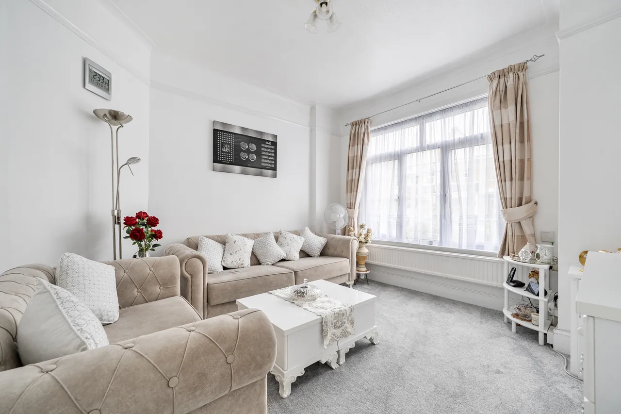 Hewitt Avenue, London, N22, photo 5