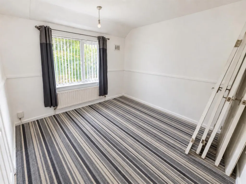 Northwood Crescent, Bradford, BD10, photo 5