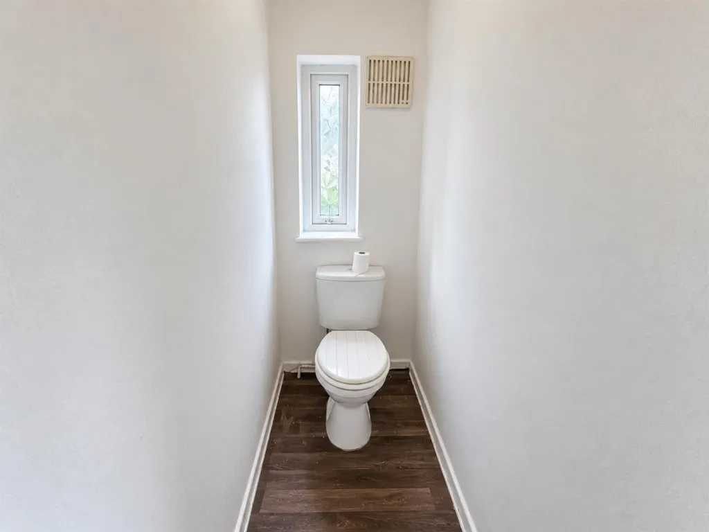 Northwood Crescent, Bradford, BD10, photo 11