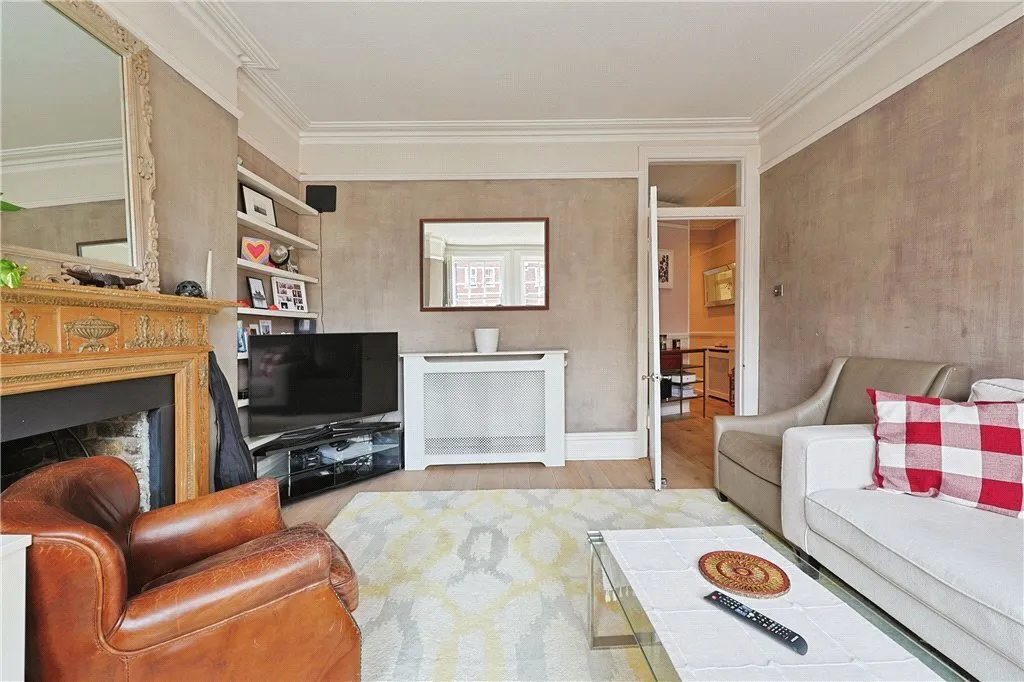 Cambridge Road, London, SW11, photo 15