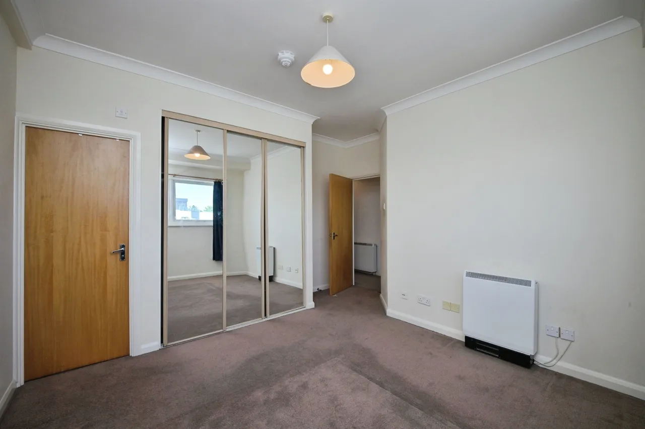 Ravenscroft, Broxbourne, EN10, photo 8