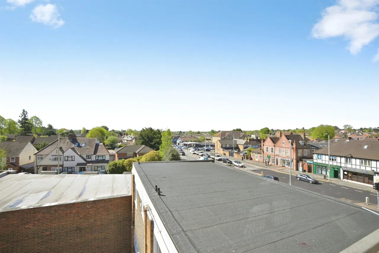 Ravenscroft, Broxbourne, EN10, photo 14