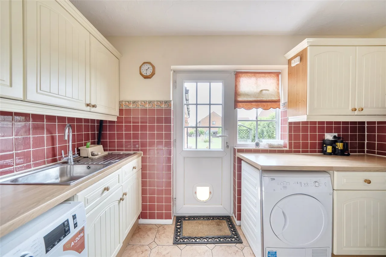 Bedford Road, Wootton, MK43, photo 14