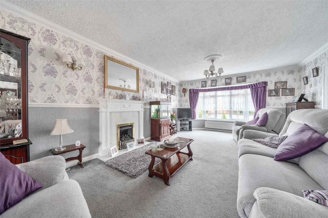 Bedford Road, Wootton, MK43, photo 2