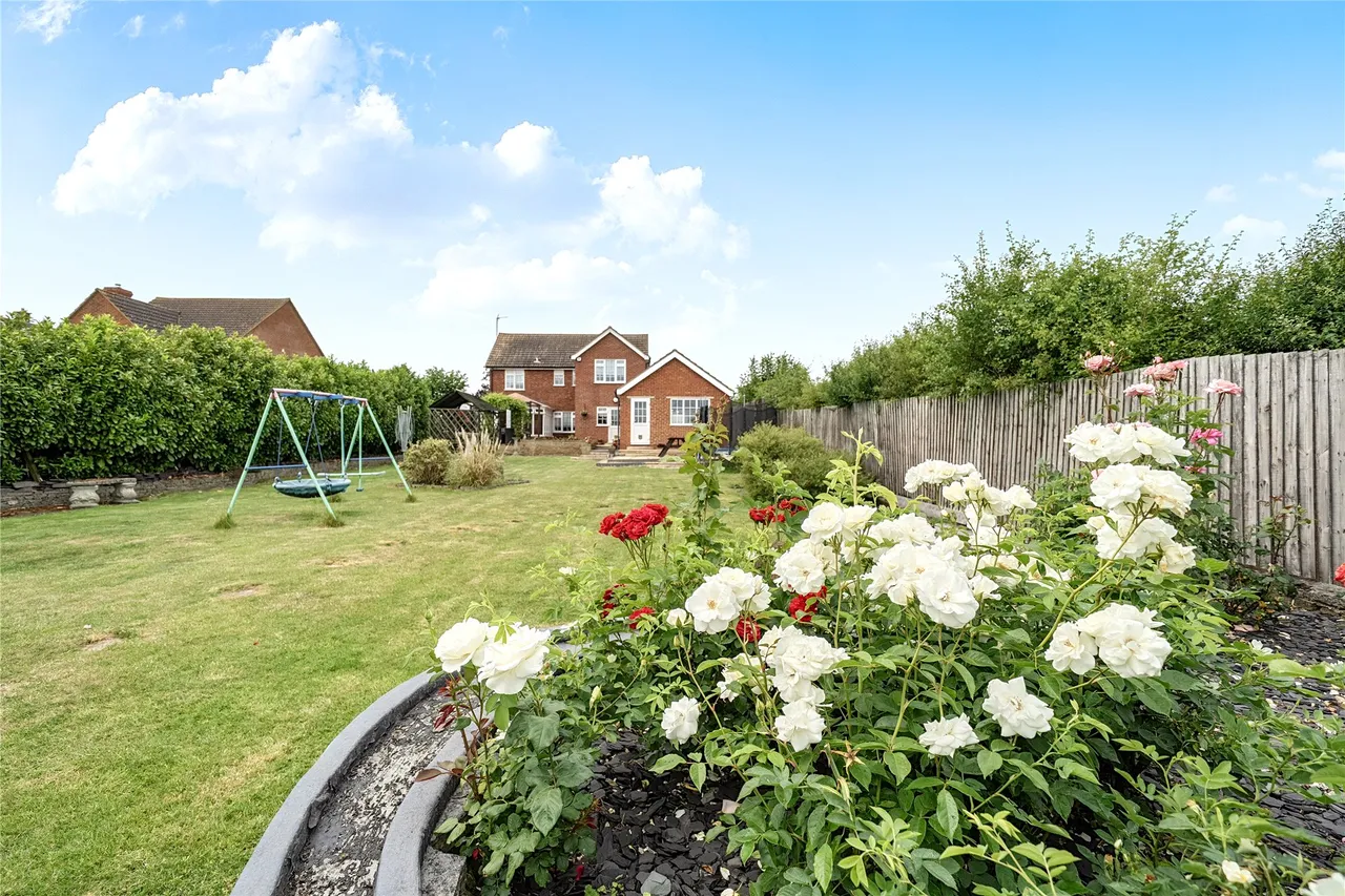 Bedford Road, Wootton, MK43, photo 3